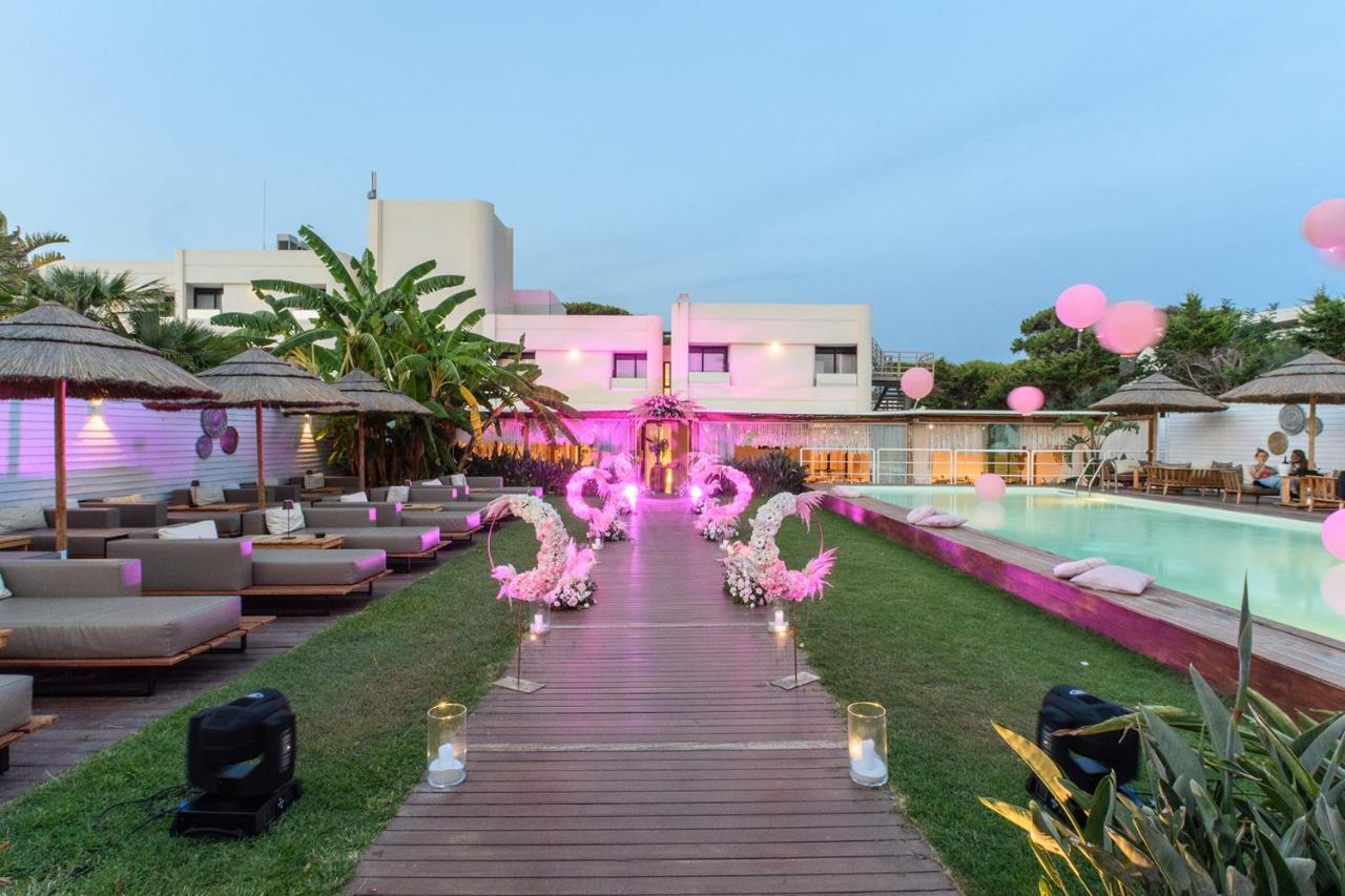 Cumeja Beach Club & Hotel Baia Domizia Exterior foto